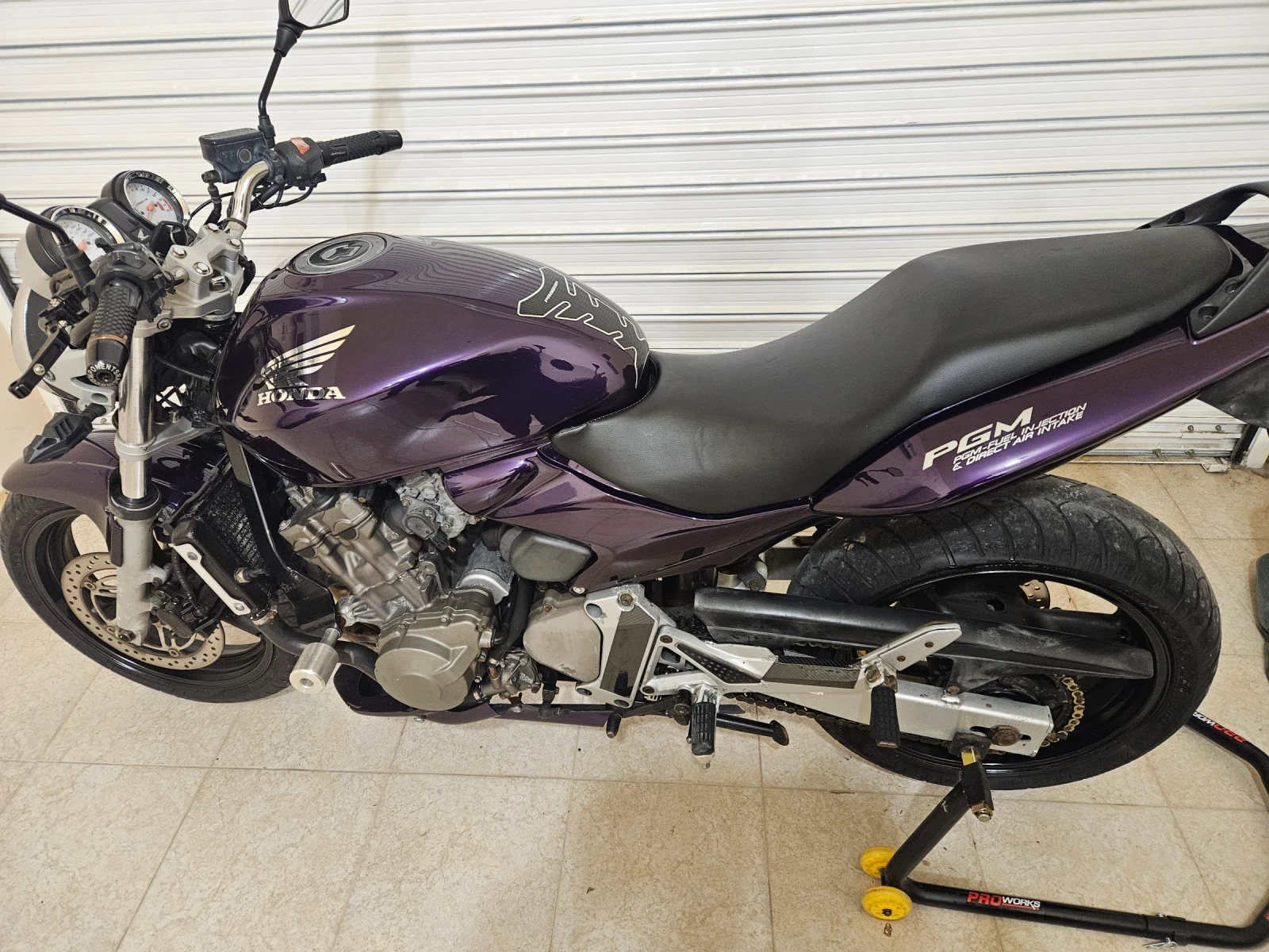 Honda Hornet 600, снимка 2 - Мотоциклети и мототехника - 54370253