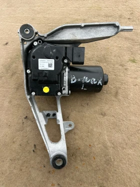 W000025312 ляво моторче с механизъм предни чистачки FORD B MAX, снимка 1
