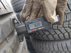 Гуми Летни 235/40R17, снимка 8