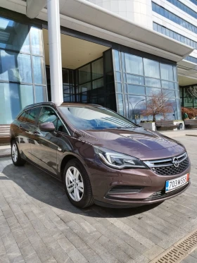 Opel Astra K, ПОДГРЕВ ВОЛАН/СЕДАЛКИ, КЛИМАТРОНИК, CarPlay ТОП, снимка 4