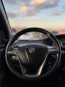 Lancia Ypsilon 1.3d | Mobile.bg    12