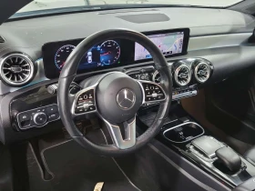 Mercedes-Benz CLA 250 4MATIC | PANO | KEYLESS | 2 КЛЮЧА | ПОДГРЕВИ | , снимка 2