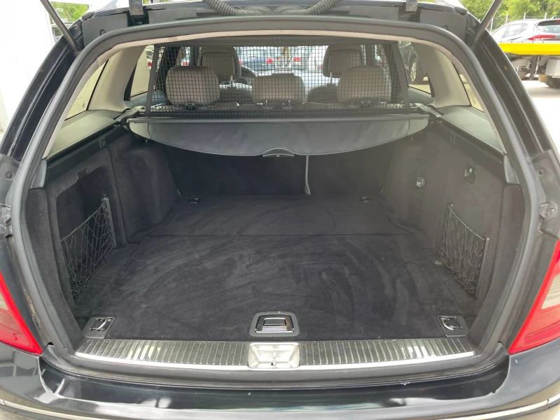 Mercedes-Benz C 220 2.2cdi * AMG* NAVI* UNIKAT* , снимка 14 - Автомобили и джипове - 35264702