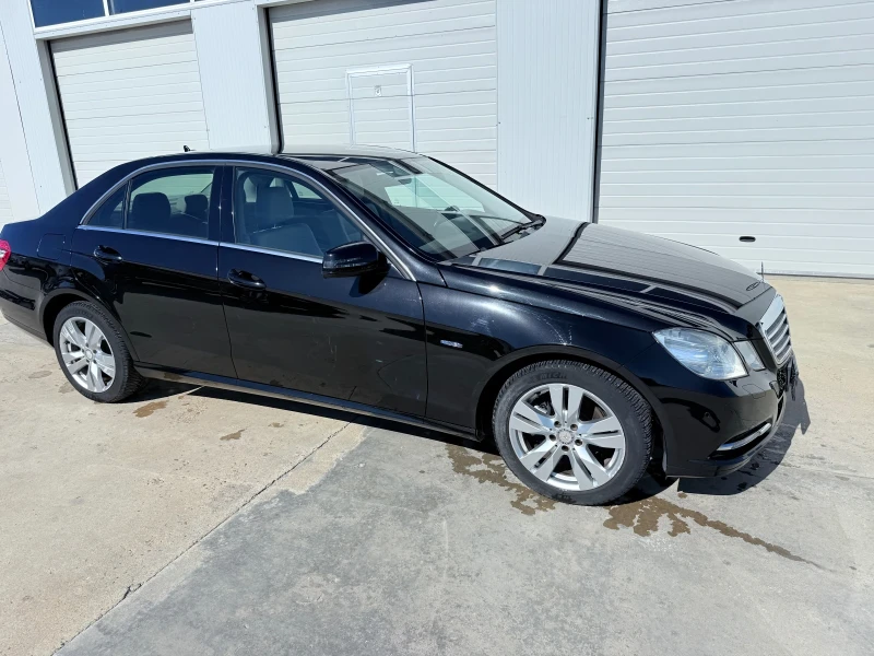 Mercedes-Benz E 200 2.0i * Nova* UNIKAT* , снимка 13 - Автомобили и джипове - 43420345