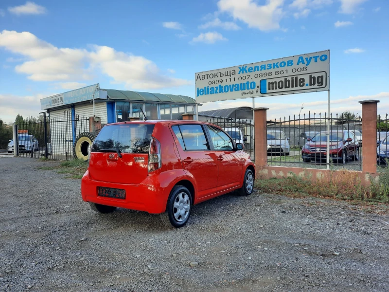 Daihatsu Sirion, снимка 4 - Автомобили и джипове - 47294549