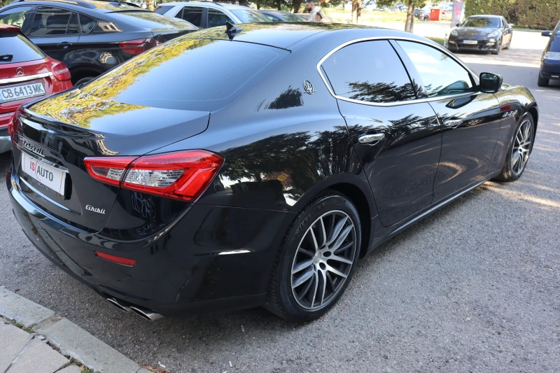 Maserati Ghibli 3, 0d/Подгрев/FullLed/Sport, снимка 17 - Автомобили и джипове - 47697673