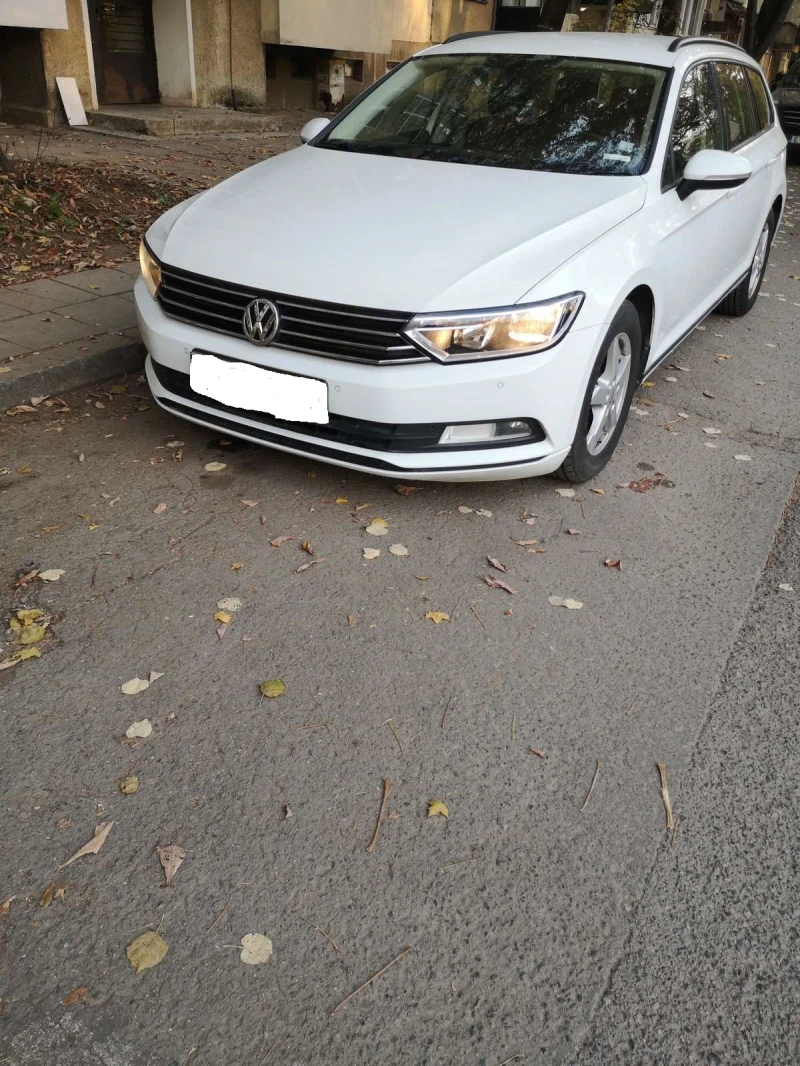 VW Passat, снимка 4 - Автомобили и джипове - 47820905