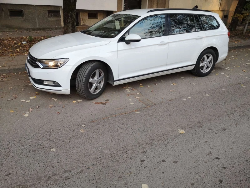 VW Passat, снимка 2 - Автомобили и джипове - 47820905