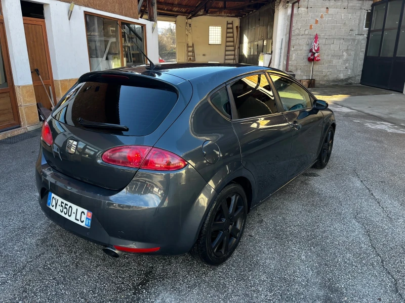 Seat Leon 1.9 105, снимка 4 - Автомобили и джипове - 48269864