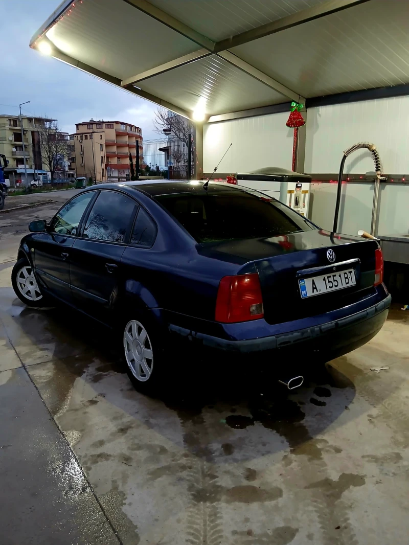 VW Passat 1.9 TDI, снимка 6 - Автомобили и джипове - 49010999