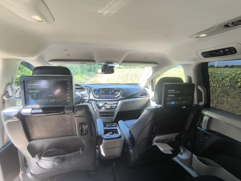 Chrysler Pacifica, снимка 12 - Автомобили и джипове - 52260737