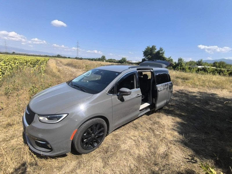 Chrysler Pacifica, снимка 8 - Автомобили и джипове - 52260737