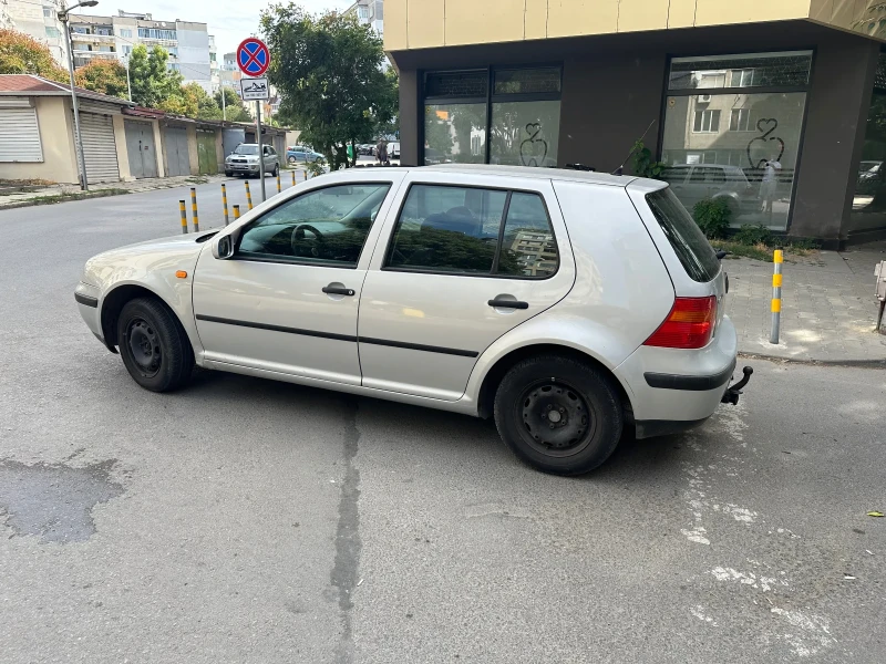 VW Golf 1.4i, снимка 3 - Автомобили и джипове - 52161813