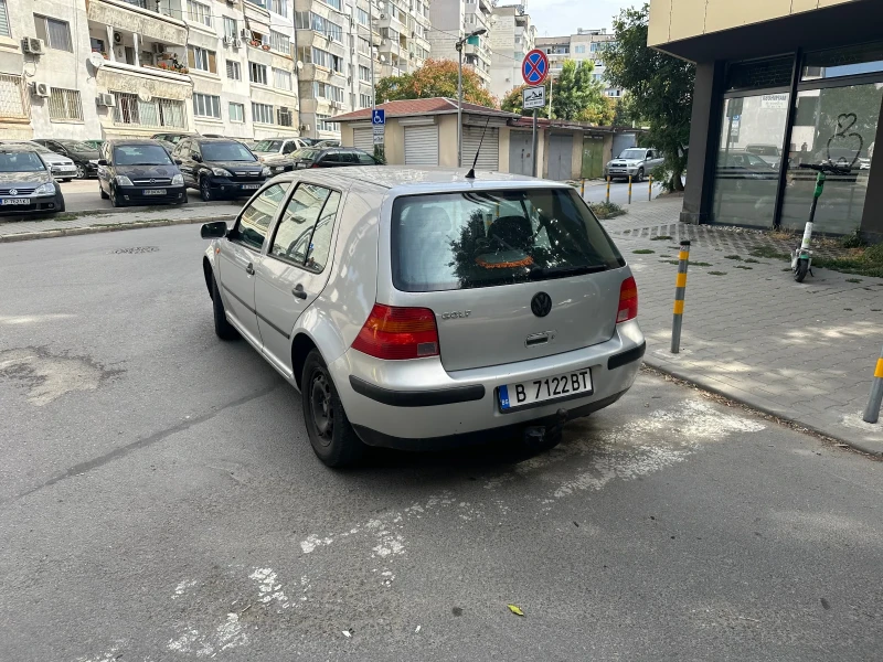 VW Golf 1.4i, снимка 5 - Автомобили и джипове - 52161813