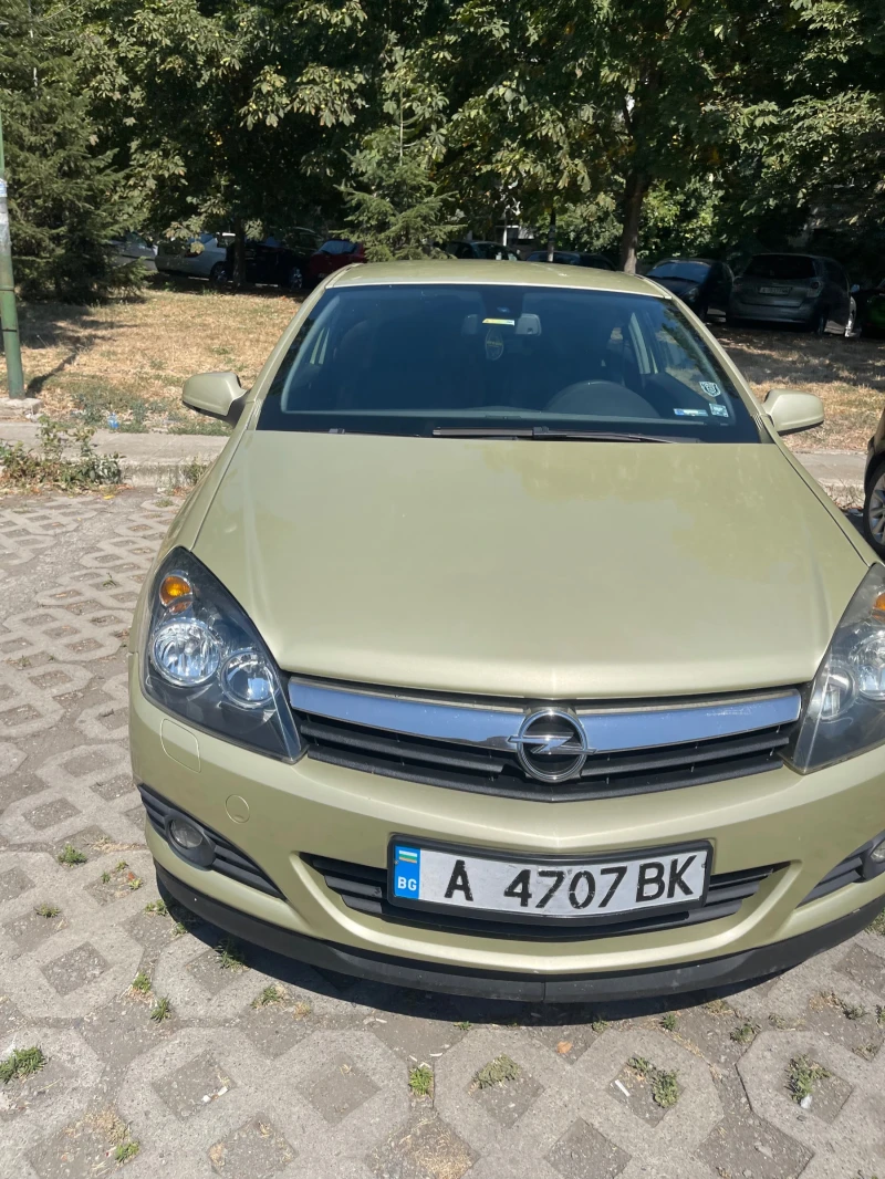 Opel Astra GTC LPG първи собственик, снимка 2 - Автомобили и джипове - 52729442