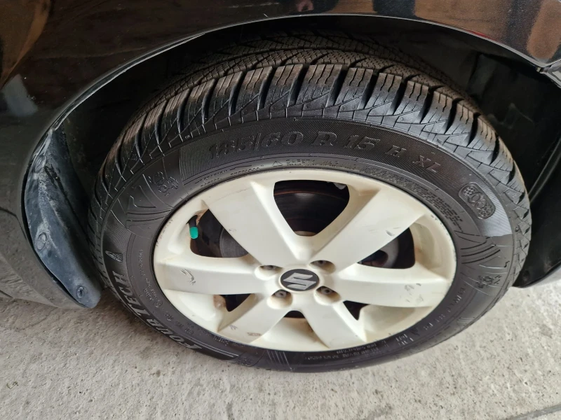 Suzuki Swift 1.3i 16v 90hp.LPG ITALIA, снимка 8 - Автомобили и джипове - 52119172