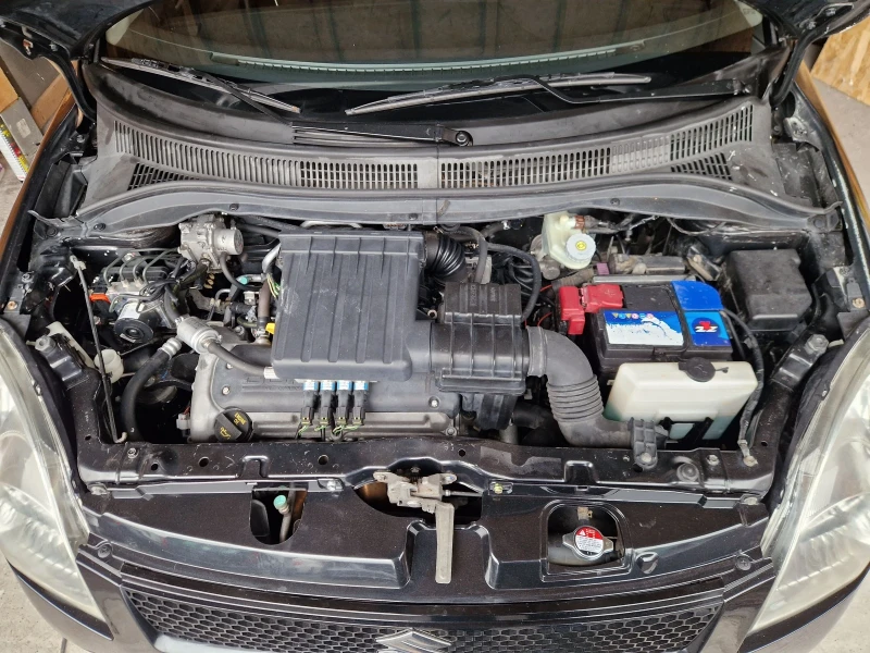 Suzuki Swift 1.3i 16v 90hp.LPG ITALIA, снимка 13 - Автомобили и джипове - 52119172