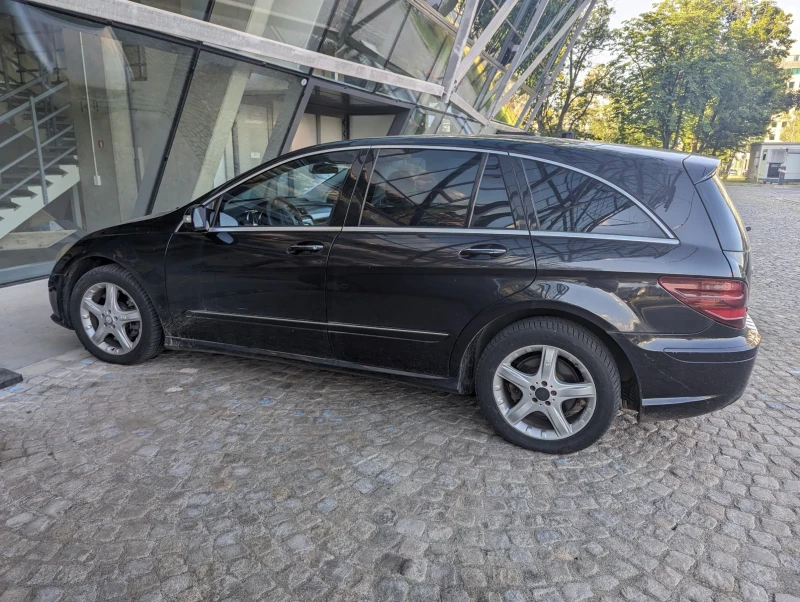 Mercedes-Benz R 500, снимка 12 - Автомобили и джипове - 52654791