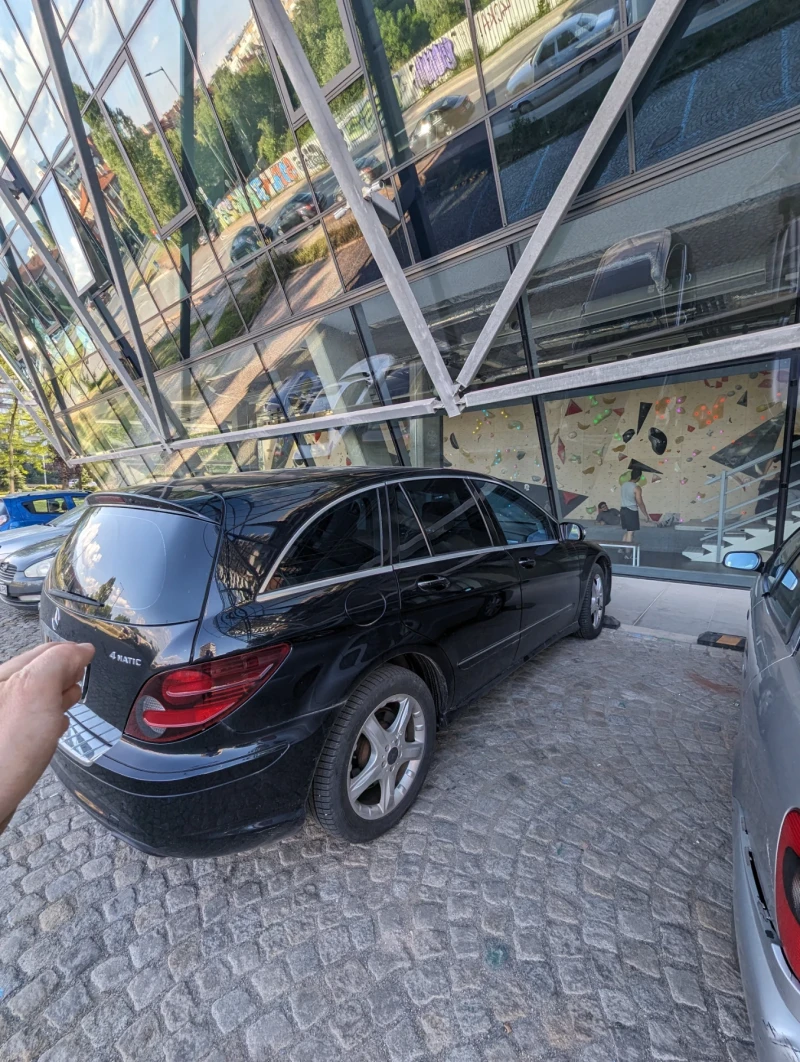 Mercedes-Benz R 500, снимка 9 - Автомобили и джипове - 52654791