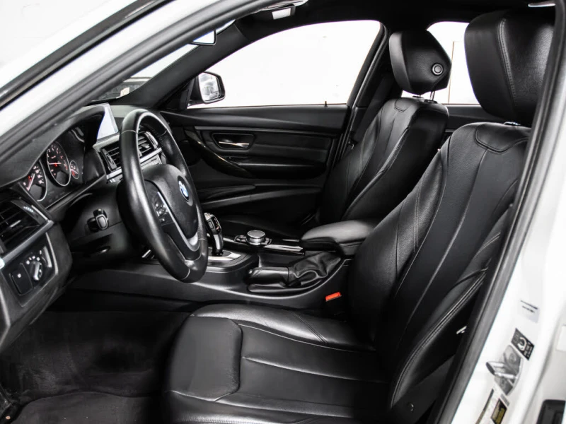 BMW 328 xDrive* CarFax* АвтоКредит* (ЦЕНА ДО БГ), снимка 7 - Автомобили и джипове - 53292261