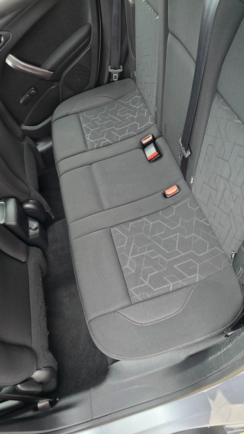 Peugeot 2008 бензин* 82кс* LED* 2014г, снимка 14 - Автомобили и джипове - 53448155