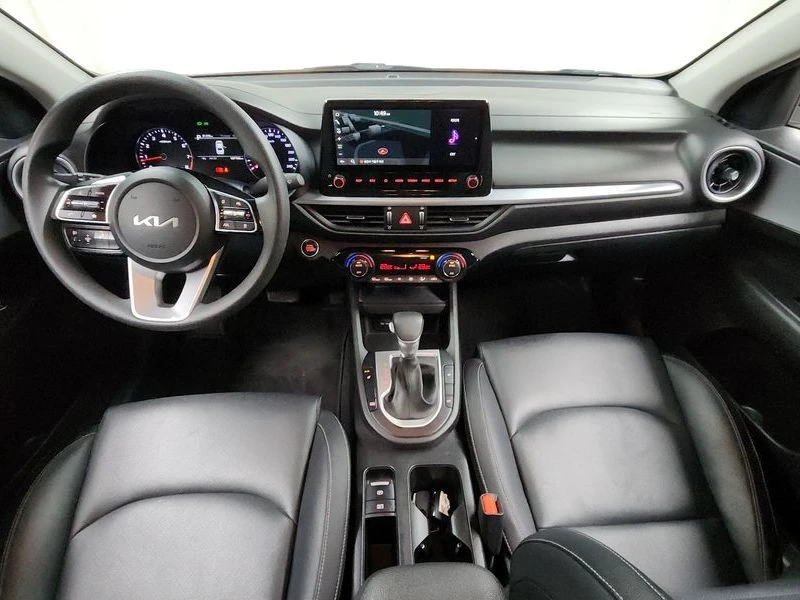 Kia K3 1.6 Automatic, снимка 9 - Автомобили и джипове - 55585796