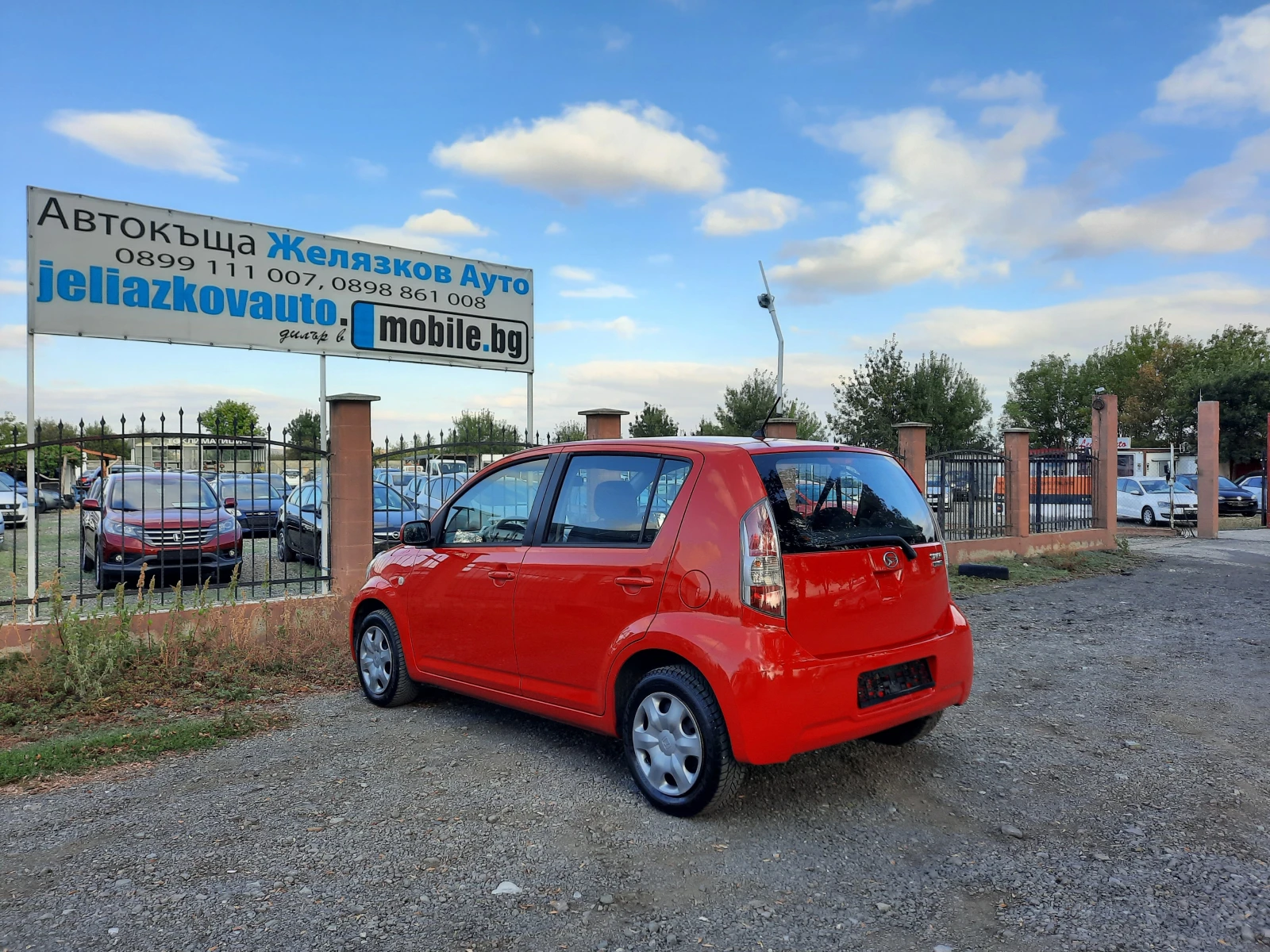 Daihatsu Sirion  - изображение 6