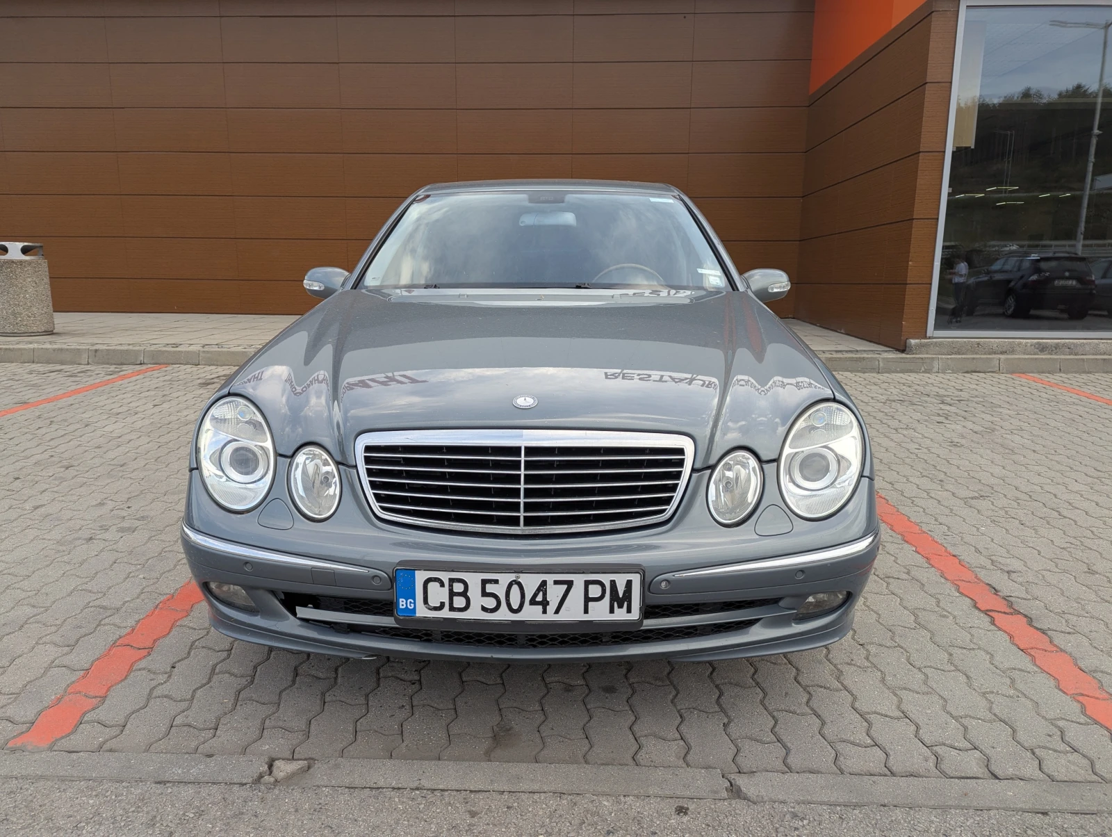 Mercedes-Benz E 280 E320 - изображение 7