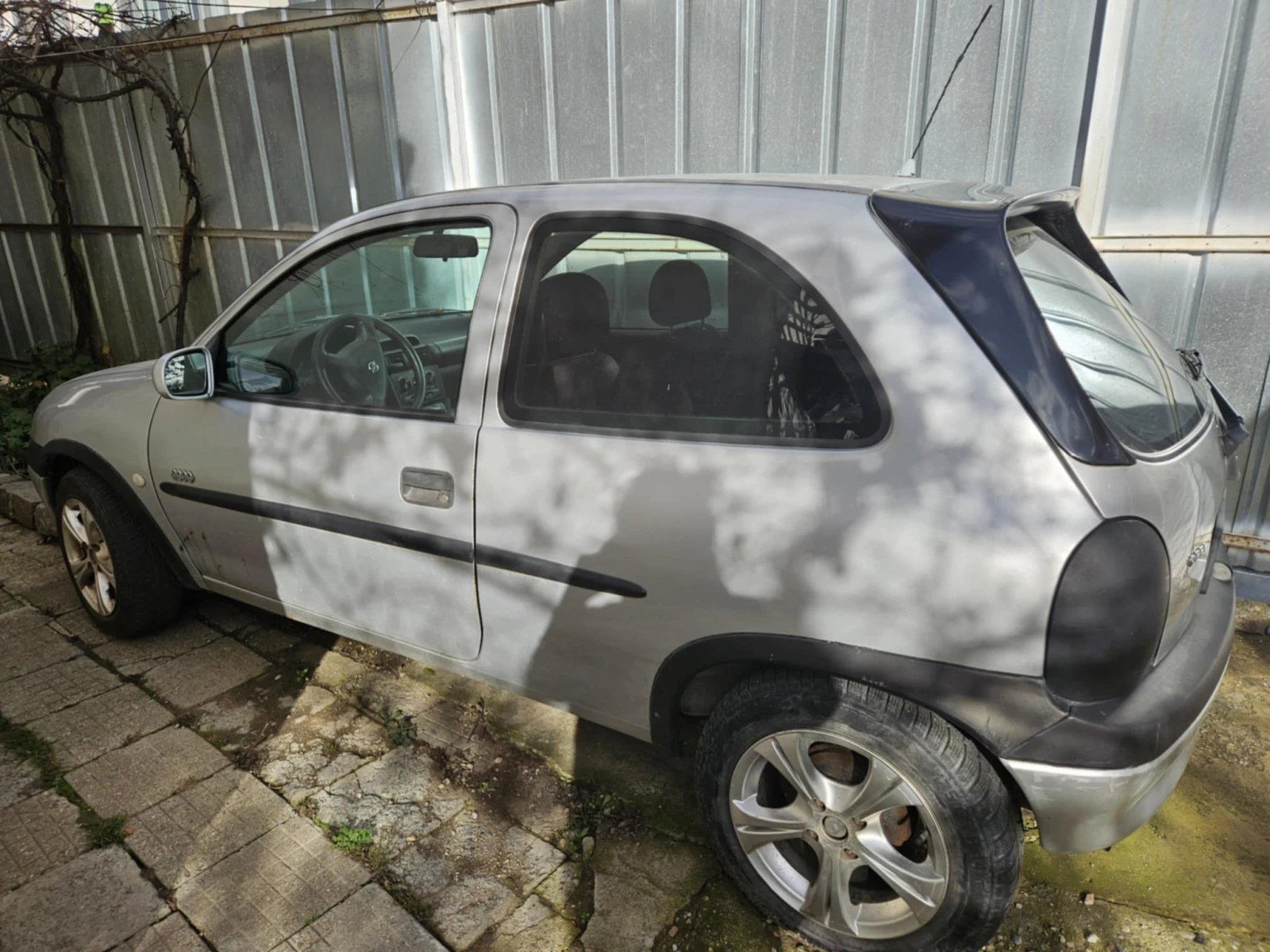 Opel Corsa 1.0 - изображение 3