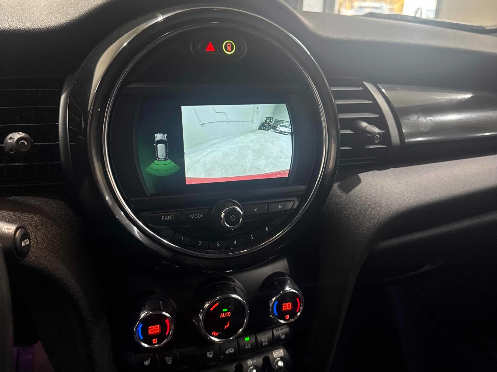 Mini Cooper SE * * CARFAX * *   * *  | Mobile.bg   11