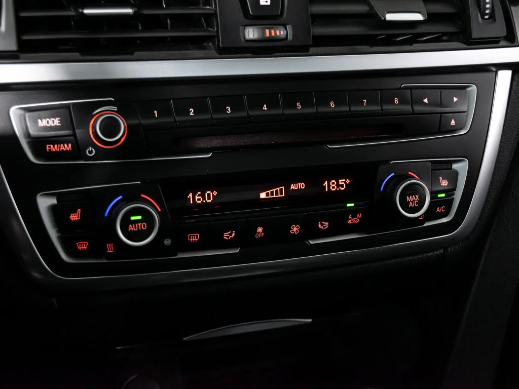 BMW 328 xDrive* CarFax* ����������* (���� �� ��) | Mobile.bg � ����������� 13