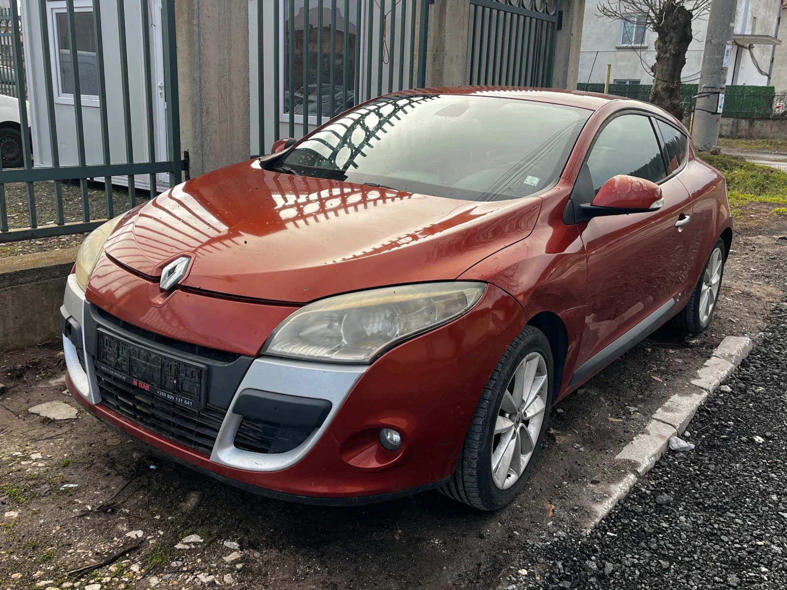 Renault Megane, снимка 2 - Автомобили и джипове - 53992387