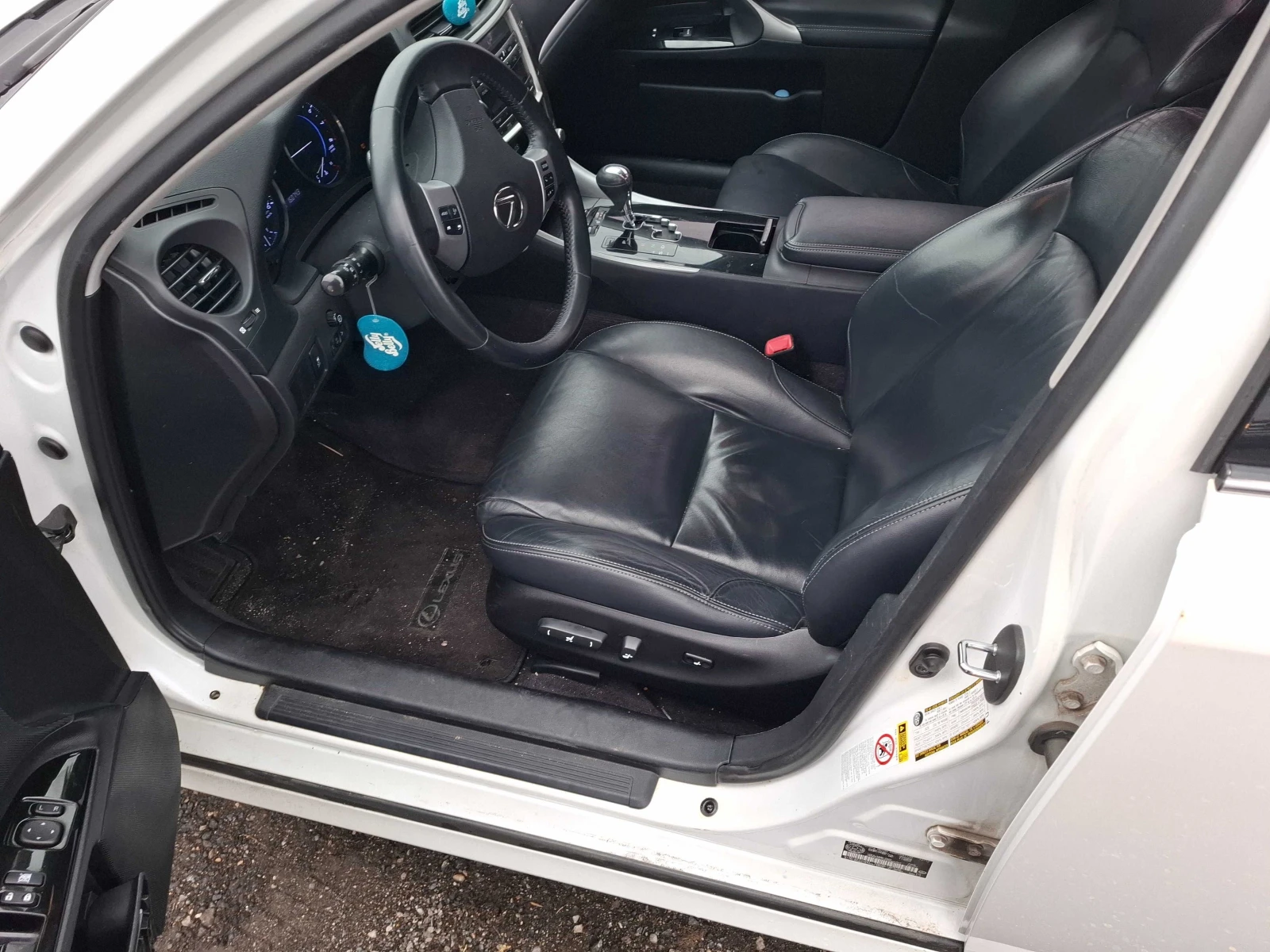 Lexus IS 250 F SPORT * AWD * ЧЕРЕН САЛОН * СЕРВИЗНА ИСТОРИЯ *  - изображение 7