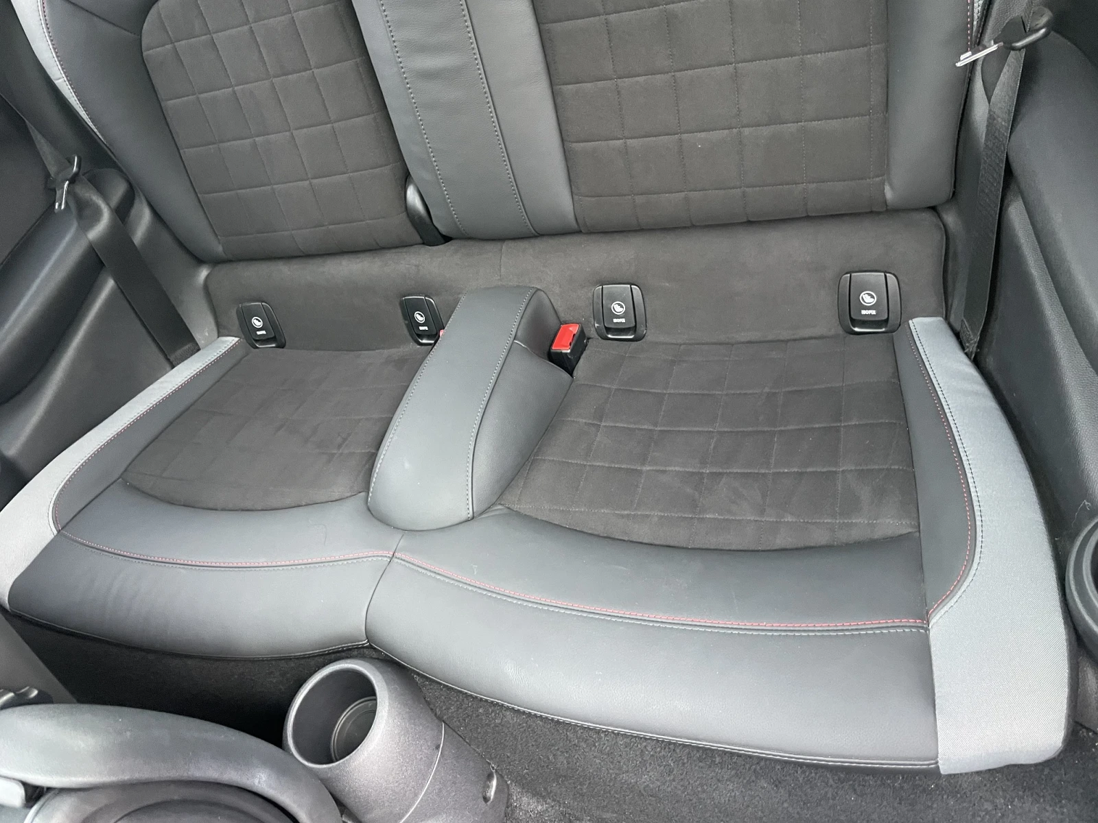 Mini John Cooper Works  - изображение 10