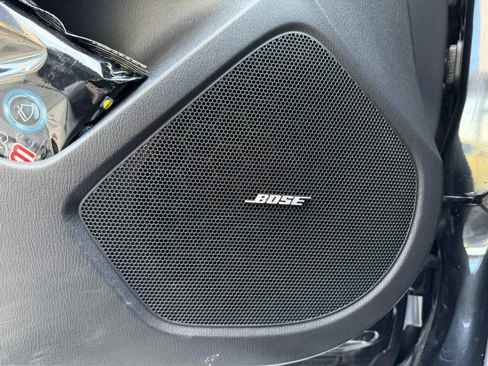 Mazda 3 1.5D, HEAD-UP, КАМЕРА, ПОДГРЕВ, BOSE , снимка 12 - Автомобили и джипове - 53692102