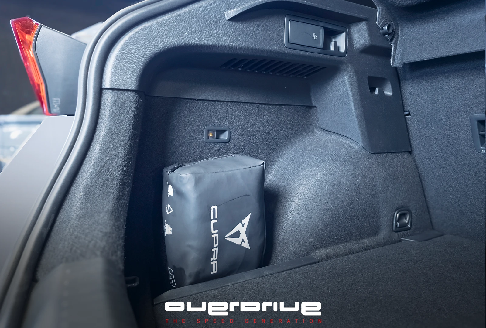 Cupra Formentor VZ , снимка 14 - Автомобили и джипове - 53956941