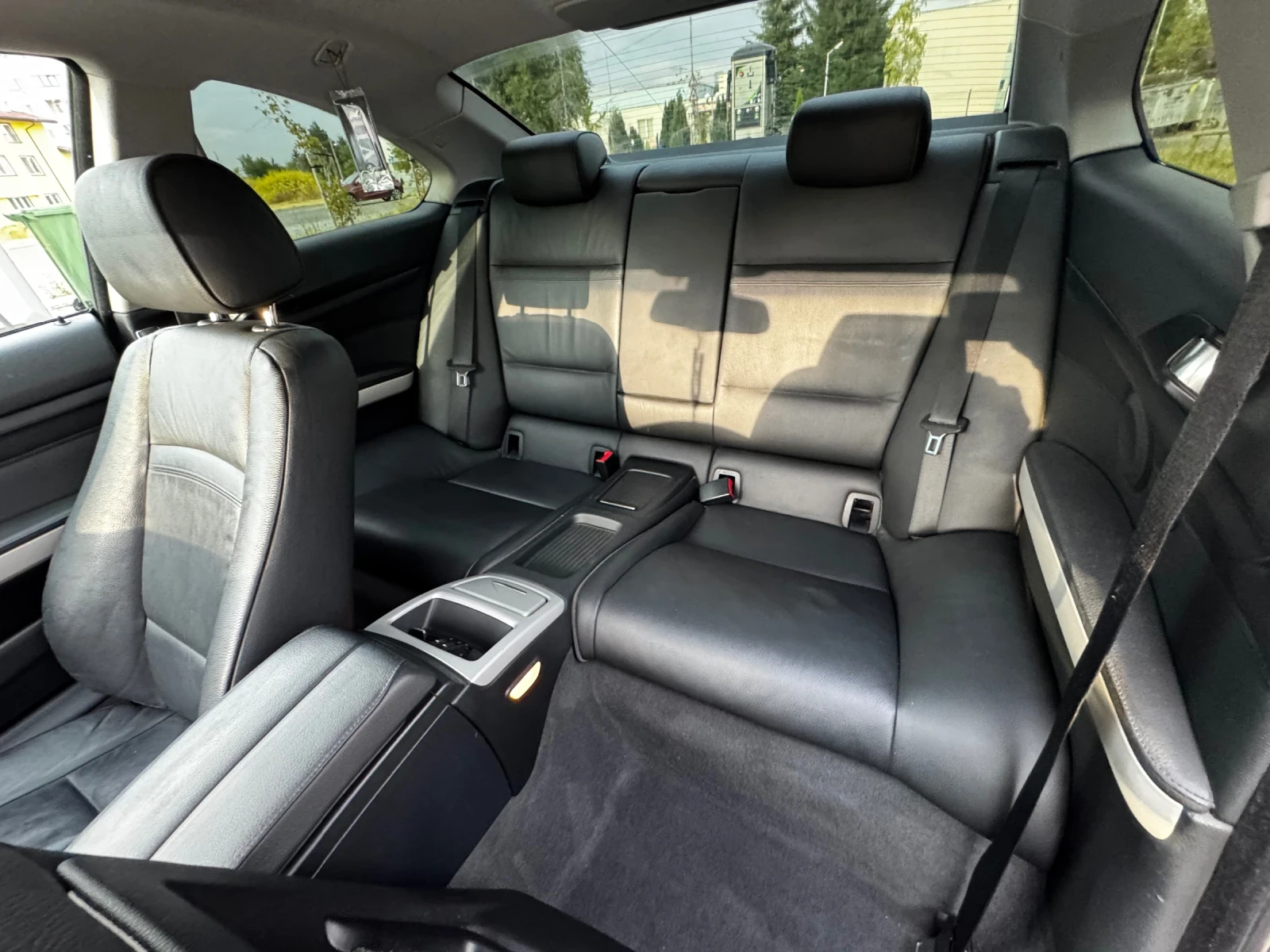 BMW 320 E92, снимка 11 - Автомобили и джипове - 54193344