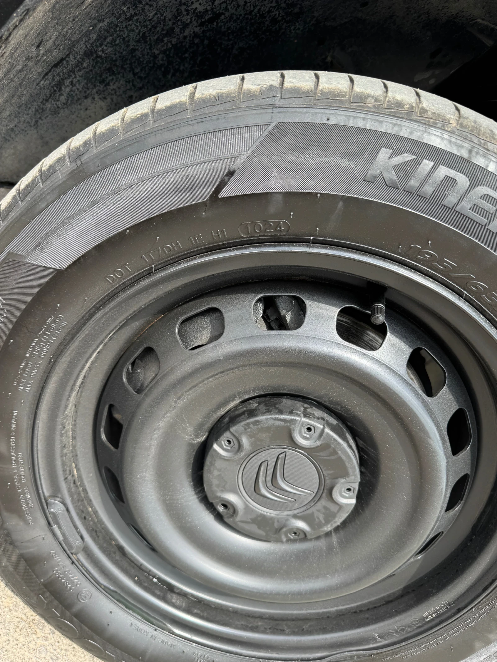 Citroen Berlingo 1.5 Дизел Като чисто нова, снимка 17 - Автомобили и джипове - 54239711