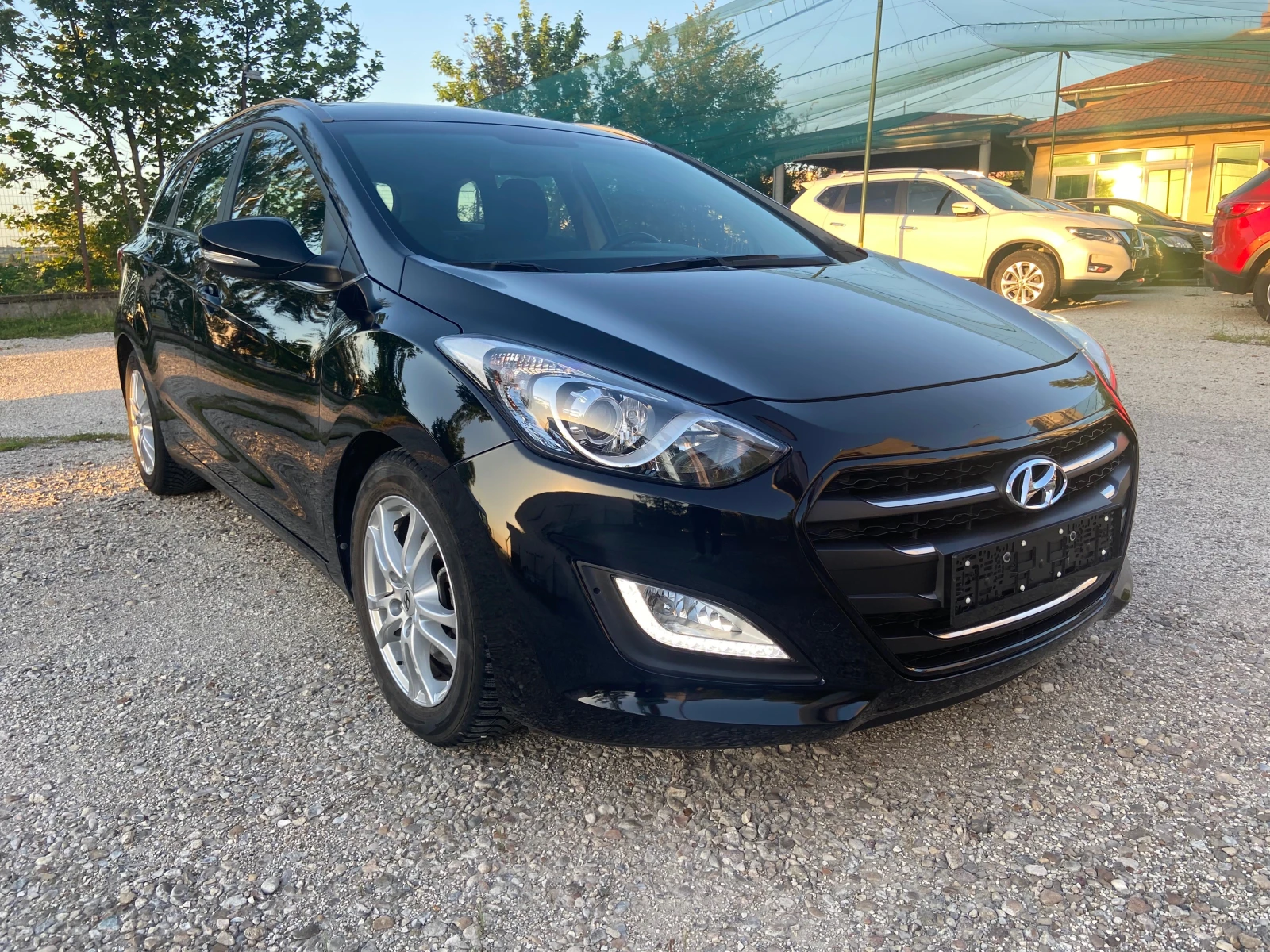 Hyundai I30 1.6 GDI 64000�� ��������� | Mobile.bg � ����������� 6