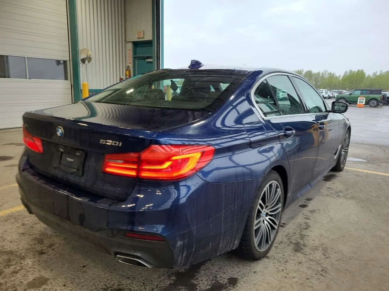 BMW 530 530I XDRIVE  CARFAX, снимка 3 - Автомобили и джипове - 54700008