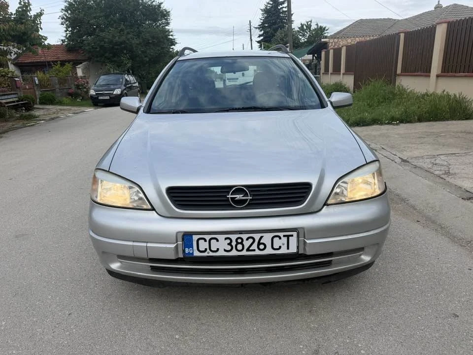 Opel Astra 1.6 klima, снимка 16 - Автомобили и джипове - 54922932