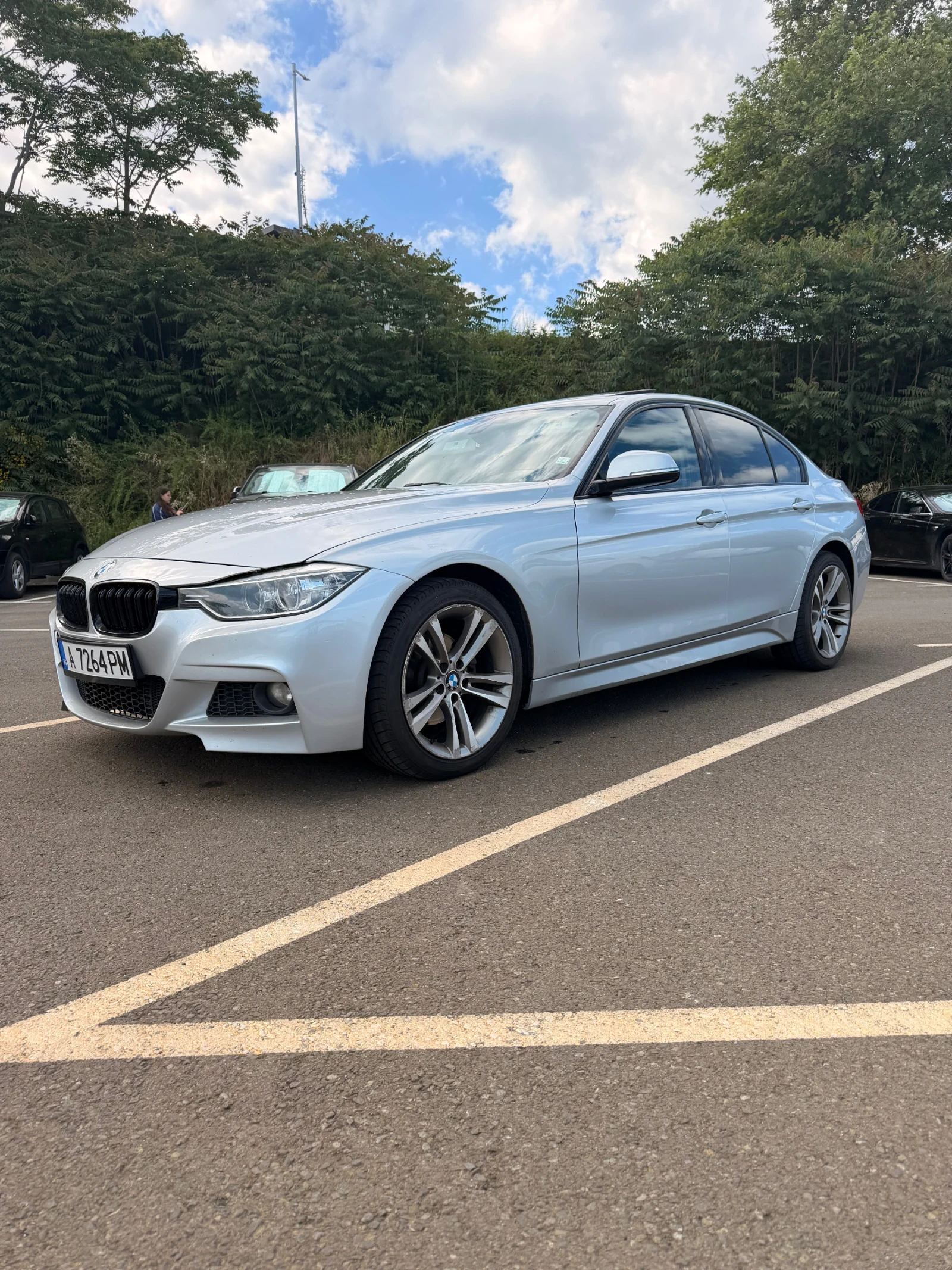 BMW 320 320 SPORT xdrive бензин