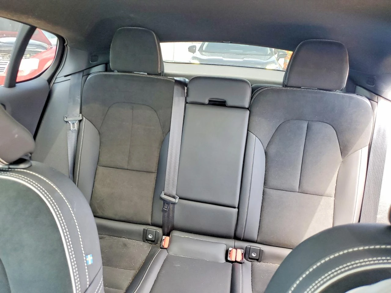 Volvo C40 RECHARGE ULTIMATE* AWD* P8, снимка 10 - Автомобили и джипове - 55175740