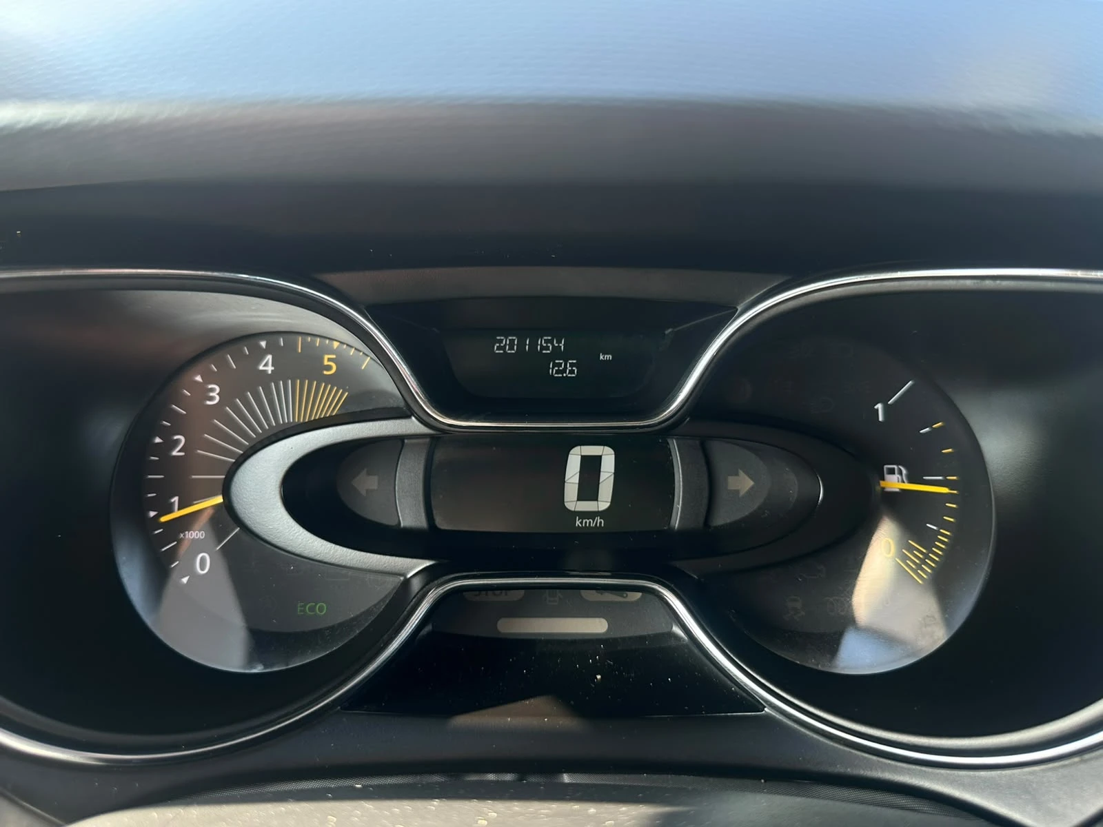 Renault Captur / 1.5D / EURO 6 / NAVI /, снимка 15 - Автомобили и джипове - 55217084
