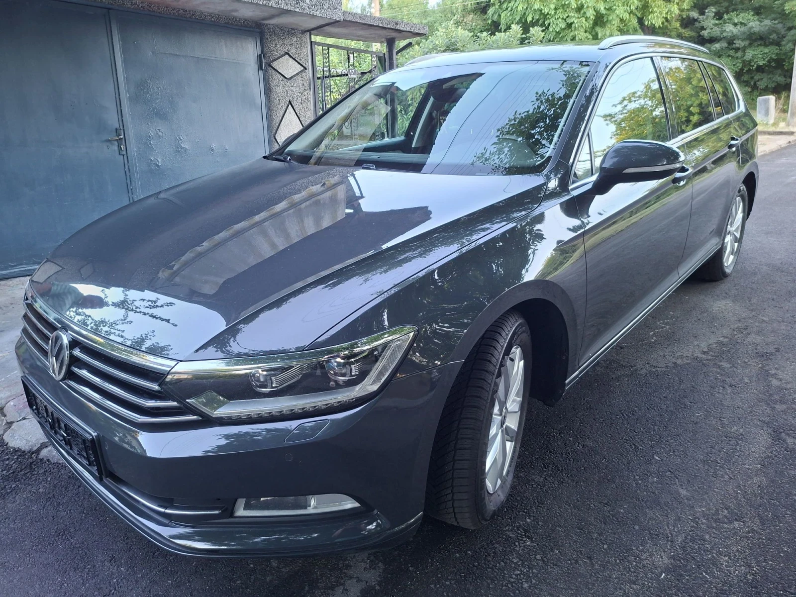 VW Passat 2.0 TDI HIGHLINE, снимка 8 - Автомобили и джипове - 56157861