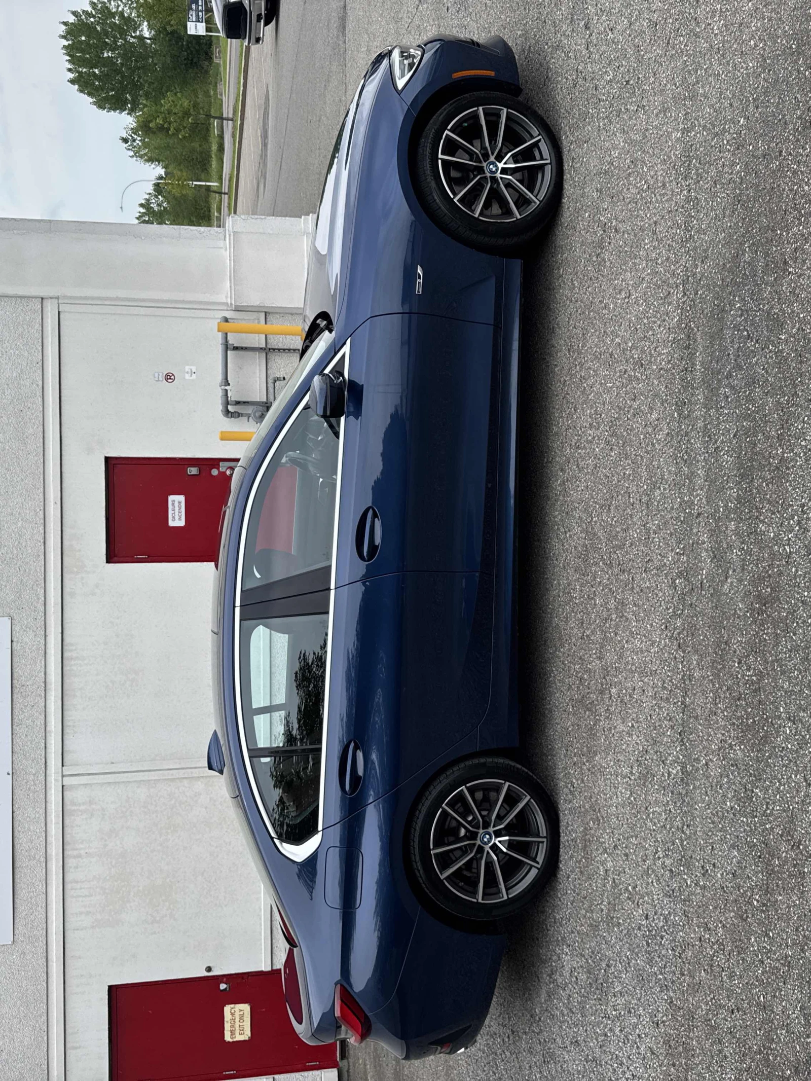 BMW 330 330E XDRIVE / ПАНО / ЛИЗИНГ / ПРОГНОЗНА ЦЕНА до БГ, снимка 3 - Автомобили и джипове - 55710078