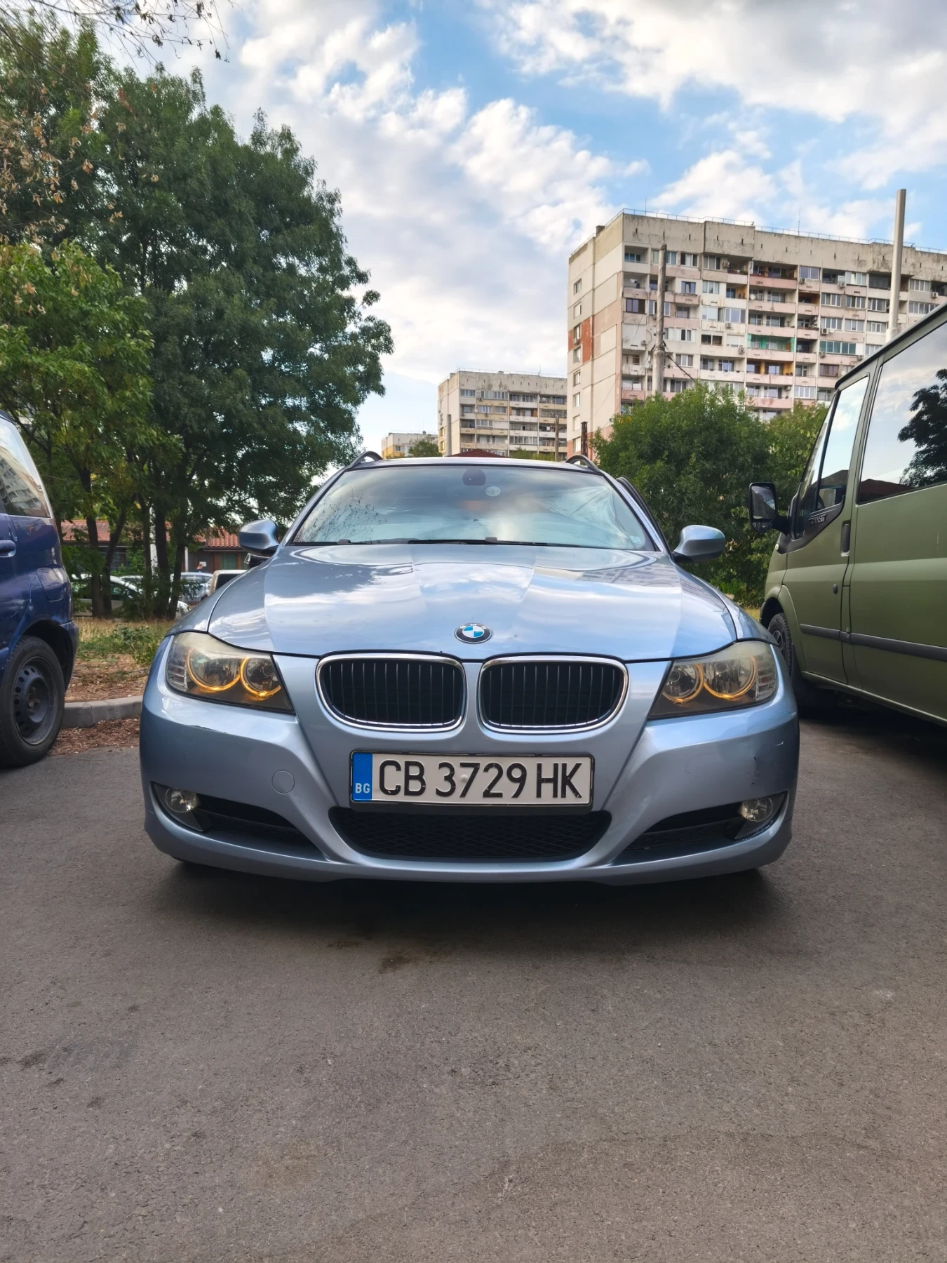 BMW 318 Touring, снимка 8 - Автомобили и джипове - 55734811
