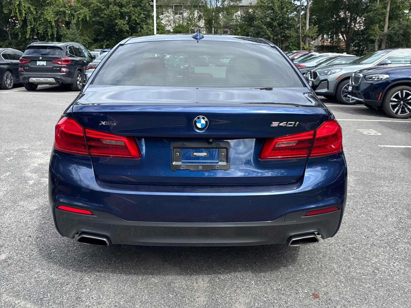 BMW 540 * 540i xDrive * АВТОКРЕДИТ БЕЗ ПЪРВОНАЧАЛНА ВНОСКА, снимка 4 - Автомобили и джипове - 55958649