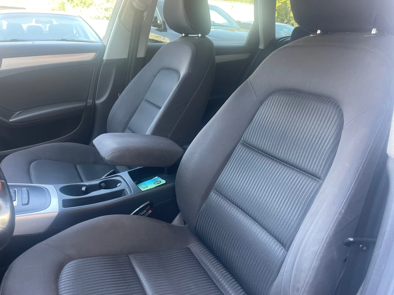 Audi A4 2.0 143кс 🔝, снимка 13 - Автомобили и джипове - 56007648