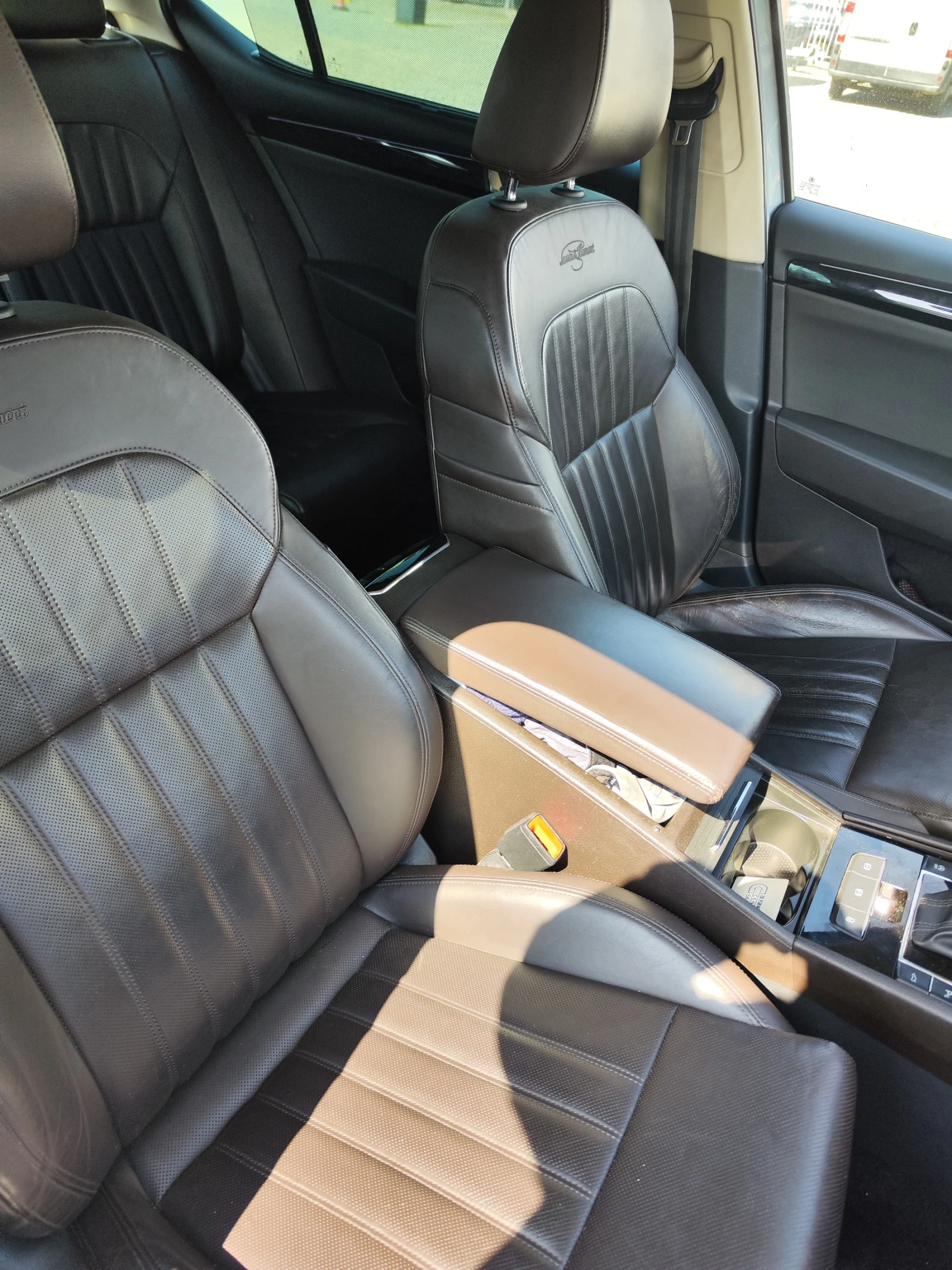 Skoda Superb, снимка 9 - Автомобили и джипове - 56611237